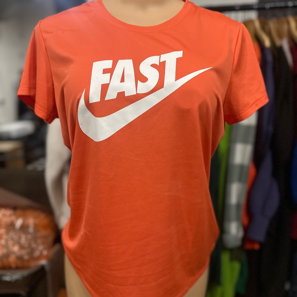 Nike Coral Muscle Tee